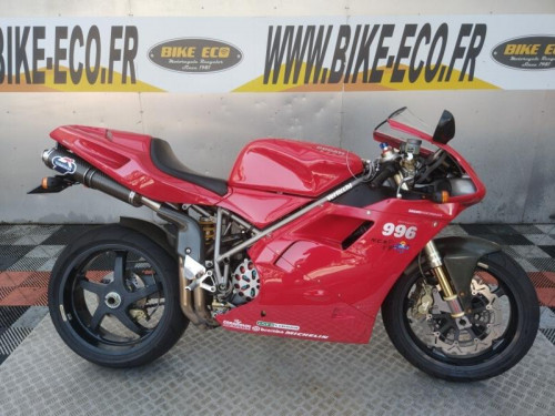 DUCATI 996