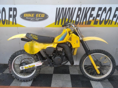 SUZUKI RM 250