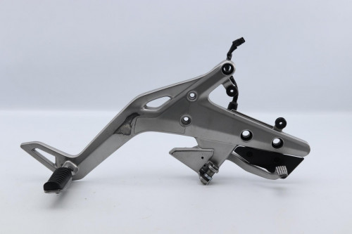 Platine avant droite KAWASAKI ER6 N 2012 - 2016