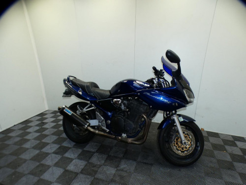 SUZUKI 1200 BANDIT