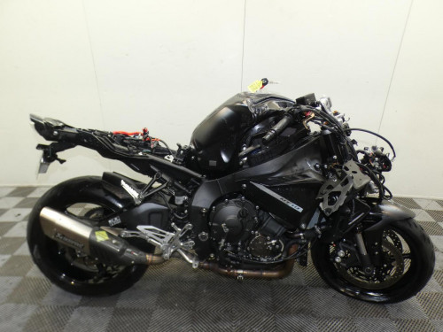 YAMAHA MT010