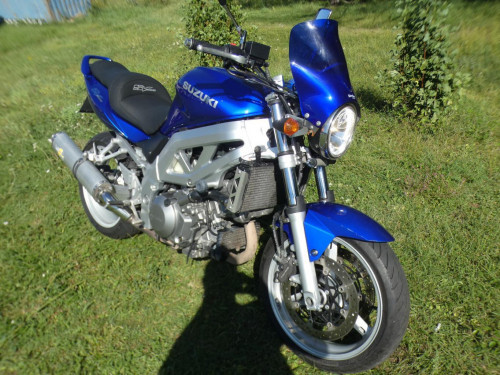 SUZUKI 1000 SV N
