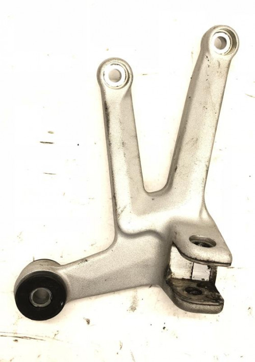 Platine arriere droite APRILIA RSV 1000 06-09 V2 TUONO
