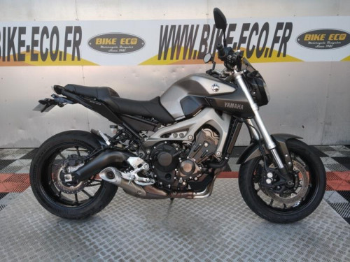 YAMAHA MT 09 850