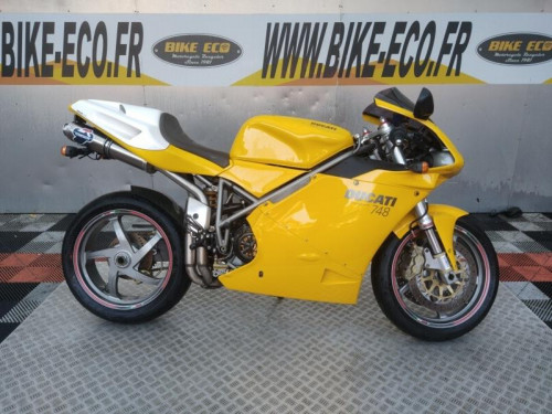 DUCATI 748