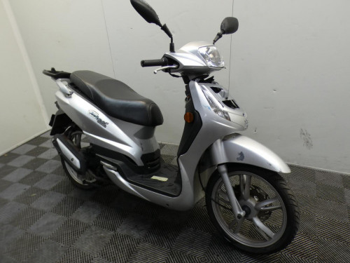 PEUGEOT 50 TWEET