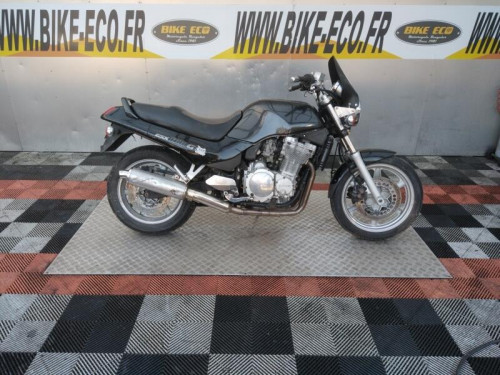 SUZUKI GSXG 1100
