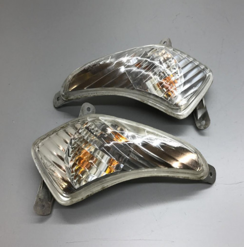 Clignotant avant droit et gauche YAMAHA VP 125 2008-2012 X-CITY