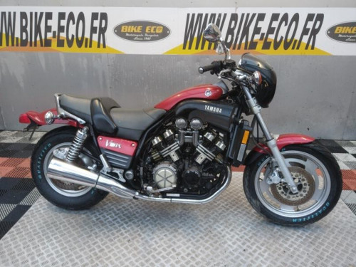 YAMAHA 1200 VMAX