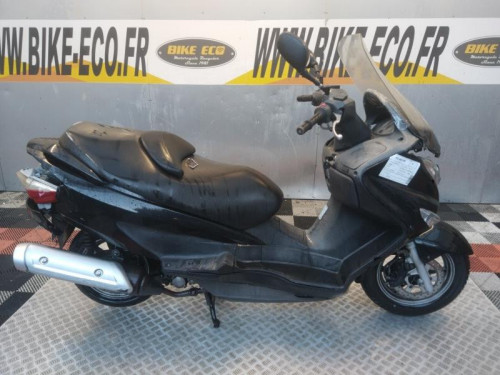 SUZUKI UH 125 02-06 BURGMAN