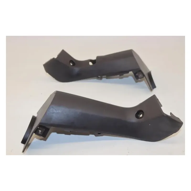 Cache guidon inferieur SUZUKI UH 400 BURGMAN 1999 - 2006