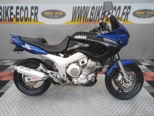 YAMAHA TDM 850