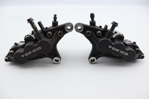 Etrier de frein avant SUZUKI 1300 GSXR HAYABUSA 1999 - 2003
