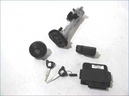 Jeu de serrure contacteur a cle code SUZUKI AN 400 10-11 BURGMAN