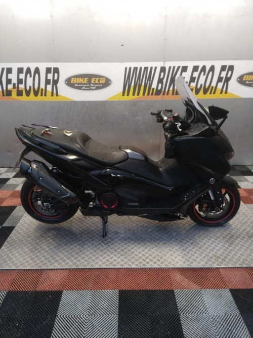 YAMAHA XP 560 TECH MAX