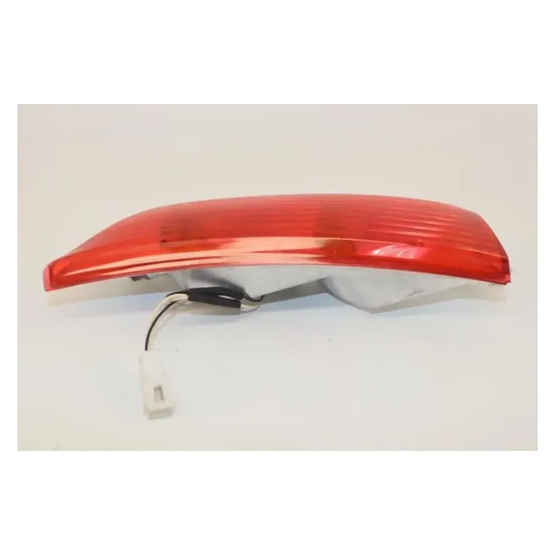 Clignotant arriere droit PIAGGIO X8 125 2004 - 2007