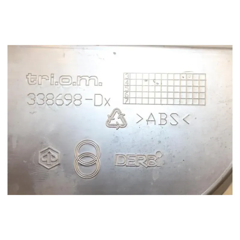 Clignotant arriere droit PIAGGIO X8 125 2004 - 2007