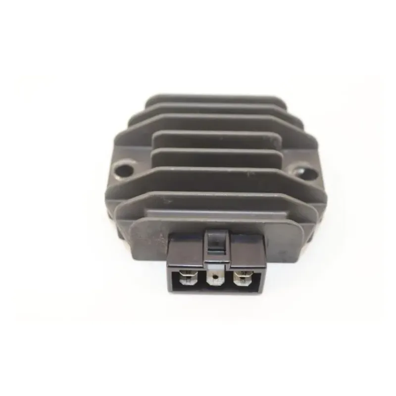 Regulateur charge batterie PIAGGIO X8 125 2004 - 2007
