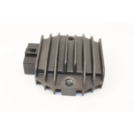 Regulateur charge batterie PIAGGIO X8 125 2004 - 2007