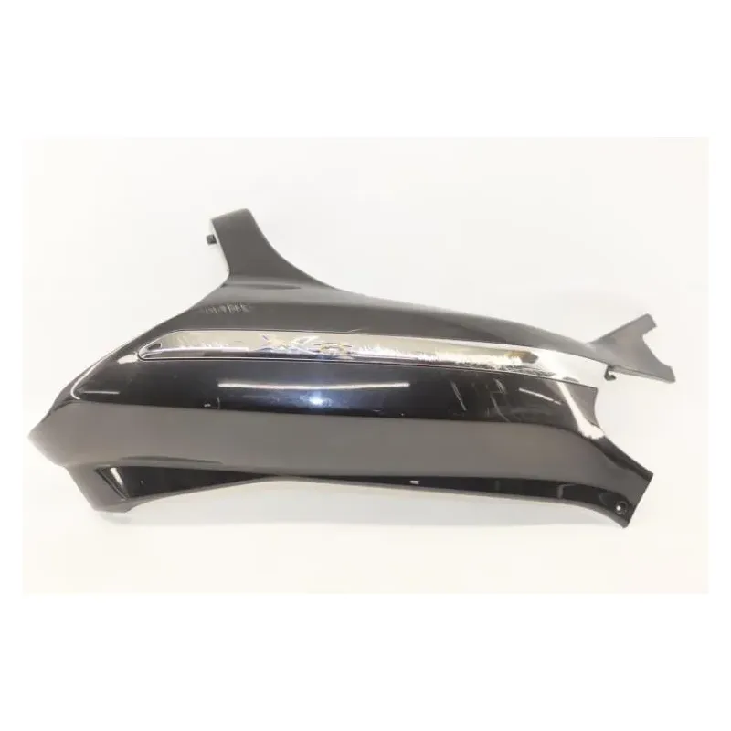 Coque arriere droit PIAGGIO X8 125 2004 - 2007