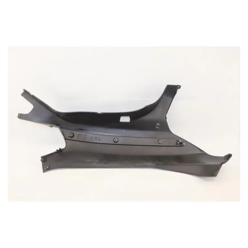 Coque arriere droit PIAGGIO X8 125 2004 - 2007