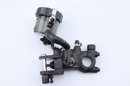 Maitre cylindre frein avant YAMAHA MT09 SP ABS 2022 - 2022
