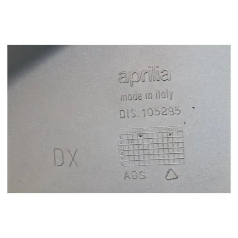 Coque arriere droit APRILIA ATLANTIC 500 2003 - 2004