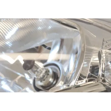 Optique avant gauche (feux)(phare) PEUGEOT SATELIS 125 2012 - 2016