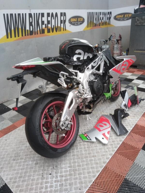 APRILIA RSV4 1000