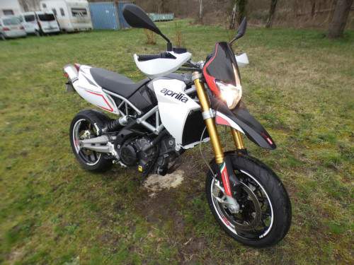 APRILIA 750 DORSODURO