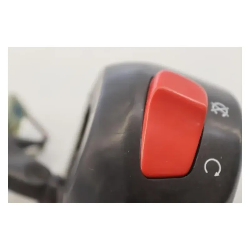 Commodo droit YAMAHA 100 AEROX