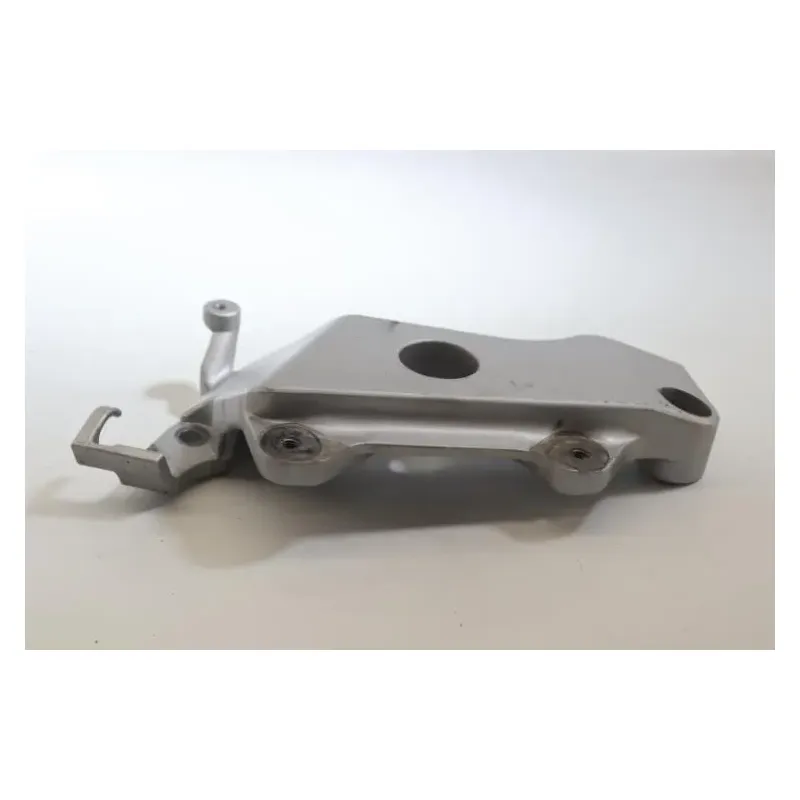 Support moteur droit HONDA CB 600 F HORNET 2005 - 2006