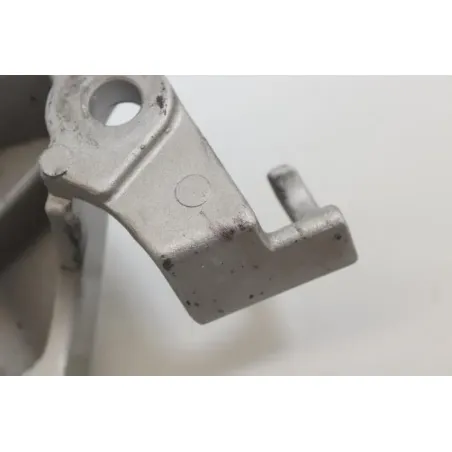 Support moteur droit HONDA CB 600 F HORNET 2005 - 2006