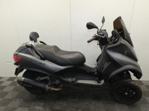 PIAGGIO 500 MP3