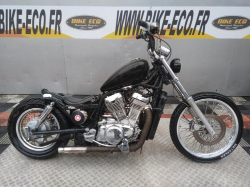 SUZUKI 800 VS