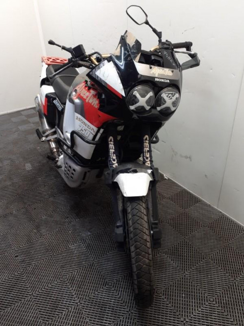 HONDA AFRICA TWIN AFRICA TWIN XRV 750 RD04