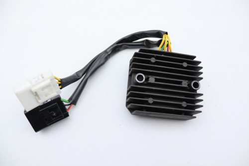 Regulateur charge batterie HONDA 125 FES ABS 2007 - 2008