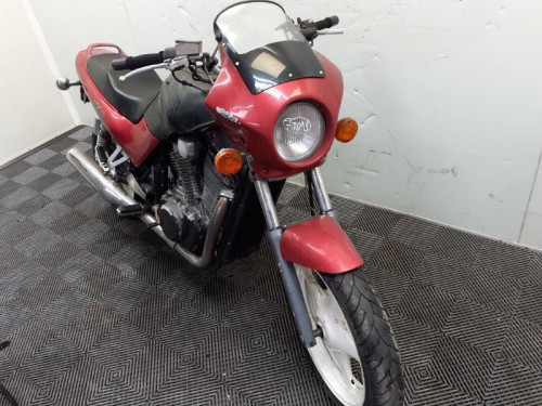 SUZUKI 800 VX