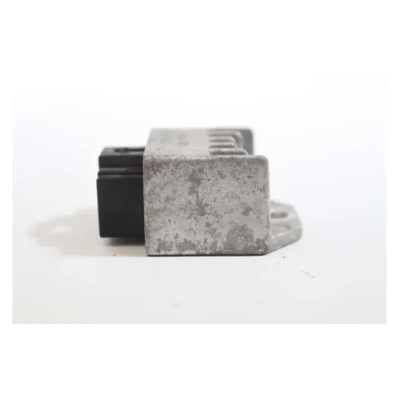 Regulateur charge batterie PEUGEOT LUDIX 50 2005 - 2011