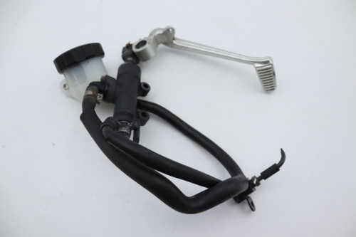 Maitre cylindre frein arriere HONDA 1200 VFR F 2013 - 2015