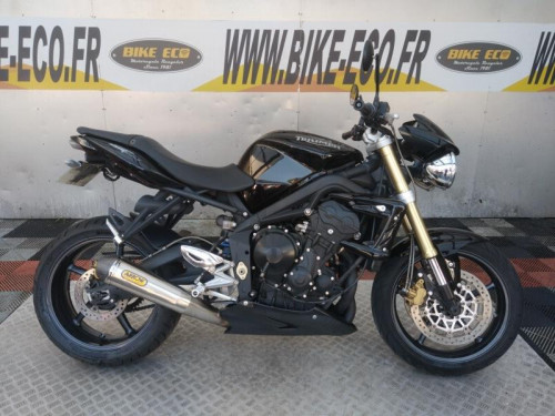 TRIUMPH STREET TRIPLE 675