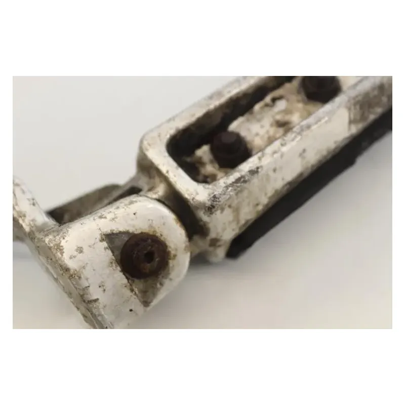 Repose pieds avant gauche YAMAHA XJS 900 DIVERSION 1983 - 1984