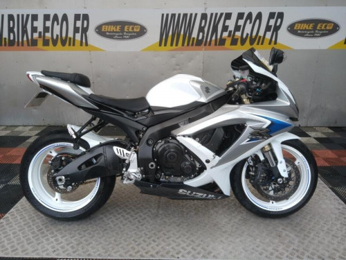 SUZUKI GSX-R 600