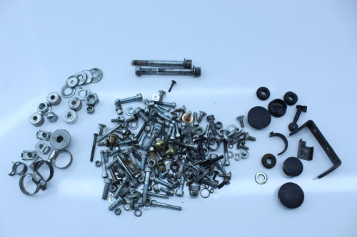 Kit visserie FB MONDIAL 125 HPS 17-18