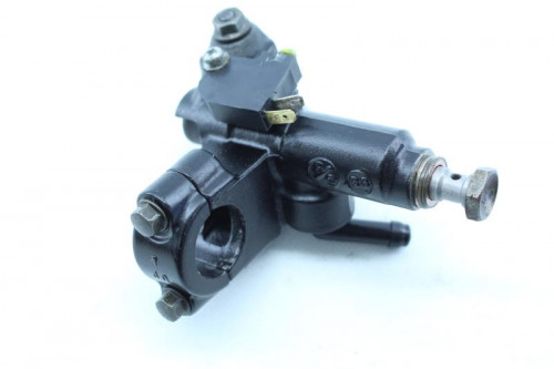Maitre cylindre frein avant SUZUKI SV 650 S 98-02