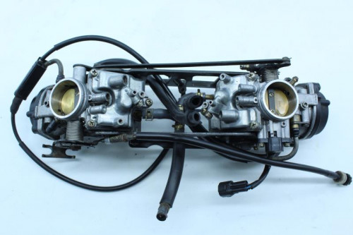 Rampe de carburateur SUZUKI SV 650 S 98-02