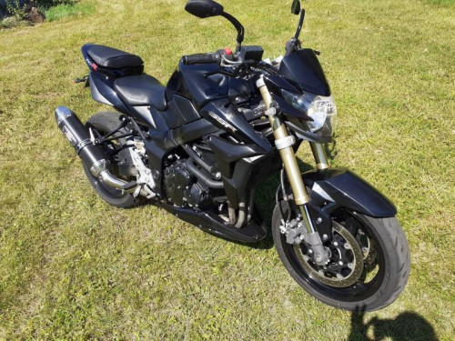 SUZUKI 750 GSR