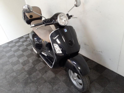 PIAGGIO 125 GRANTURISMO
