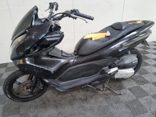 HONDA 125 PCX INCONNUE
