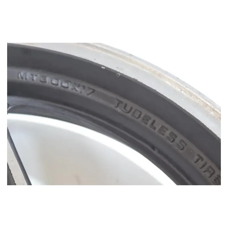 Jante arriere HONDA VFS 750 1982 - 1985